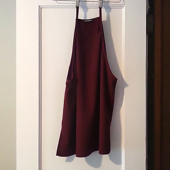 Sleeveless top - Picture 1 of 3